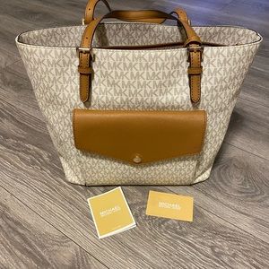 Michael Kors shoulder bag